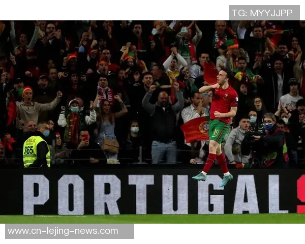 世界杯波尔图与里昂战平红牌事件引发全场热议与转会传闻