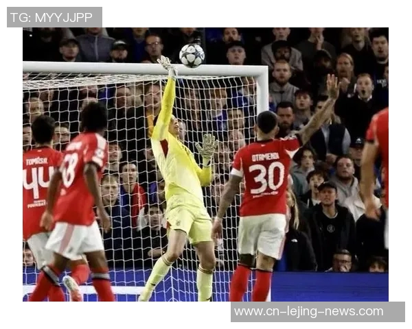 中超赛场惊现冷门曼城大胜本菲卡乌龙球引发全场狂欢