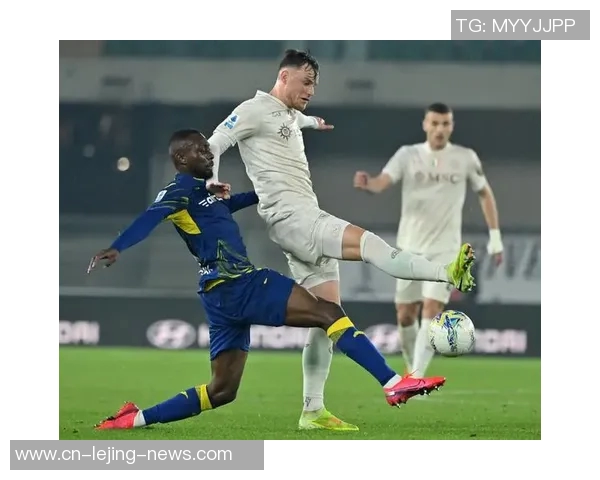 意甲精彩对决那不勒斯逆转巴黎圣日耳曼帽子戏法点燃全场激情