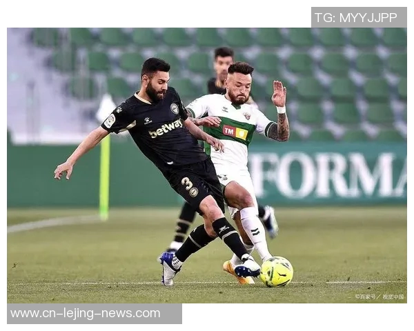 国王杯激战平局里昂与莱比锡0比0乌龙球瞬间引发全场热议